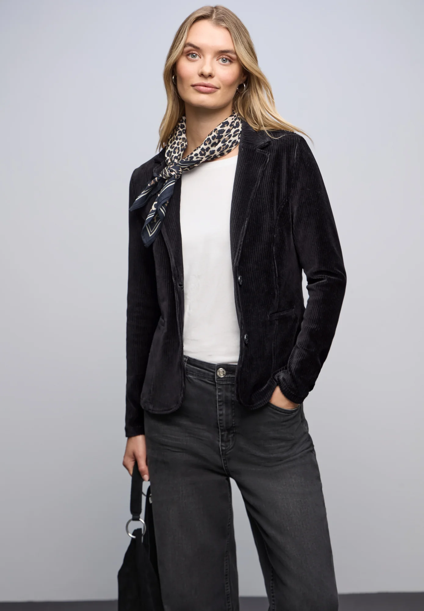 Softer Cordblazer - Image 2