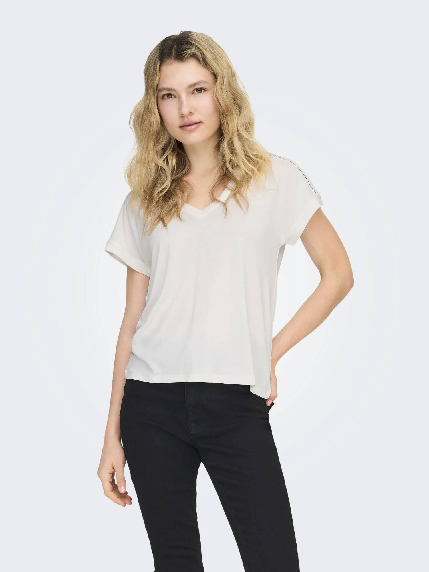 T-Shirt - Image 3