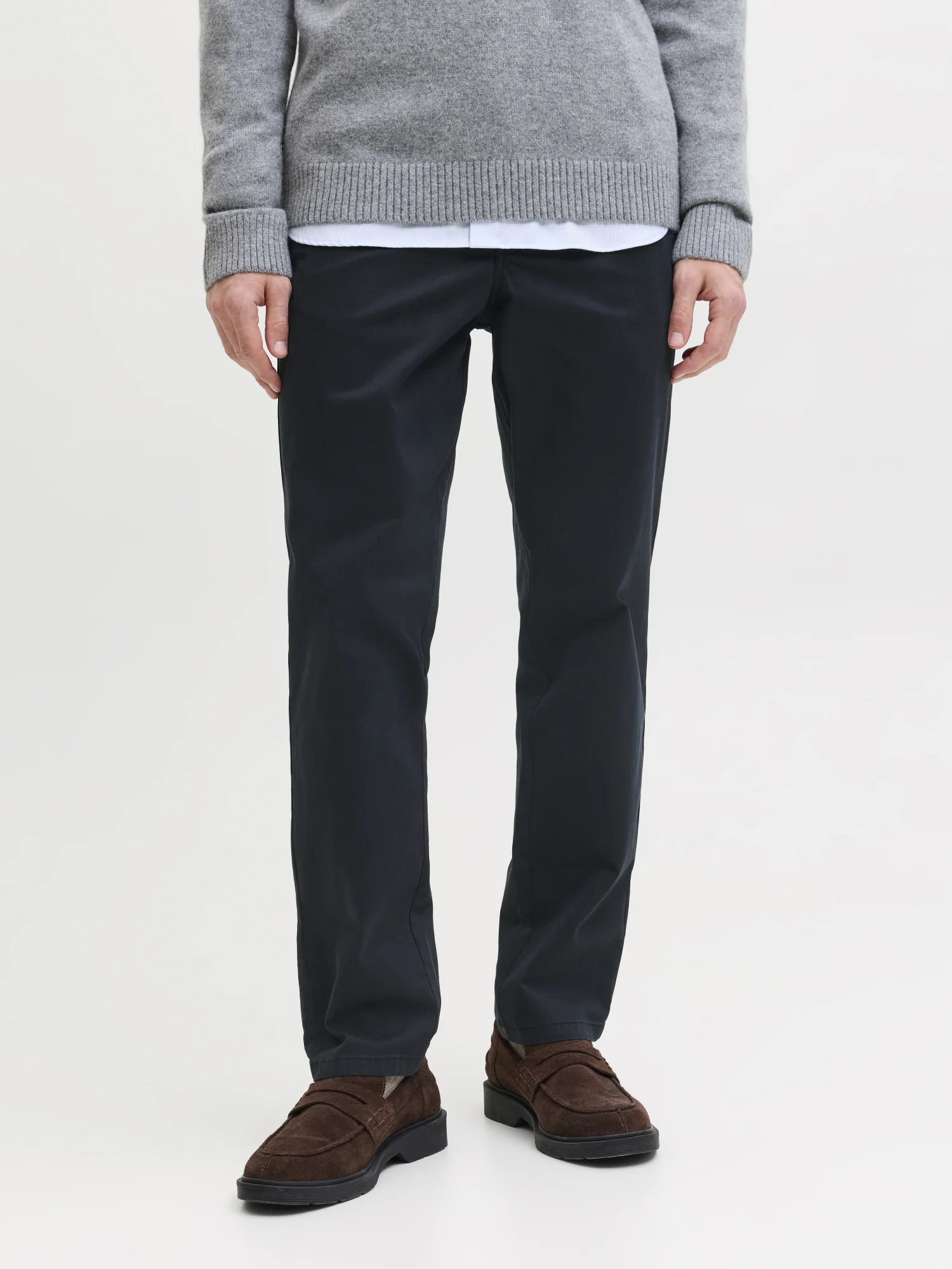Chino - Image 6