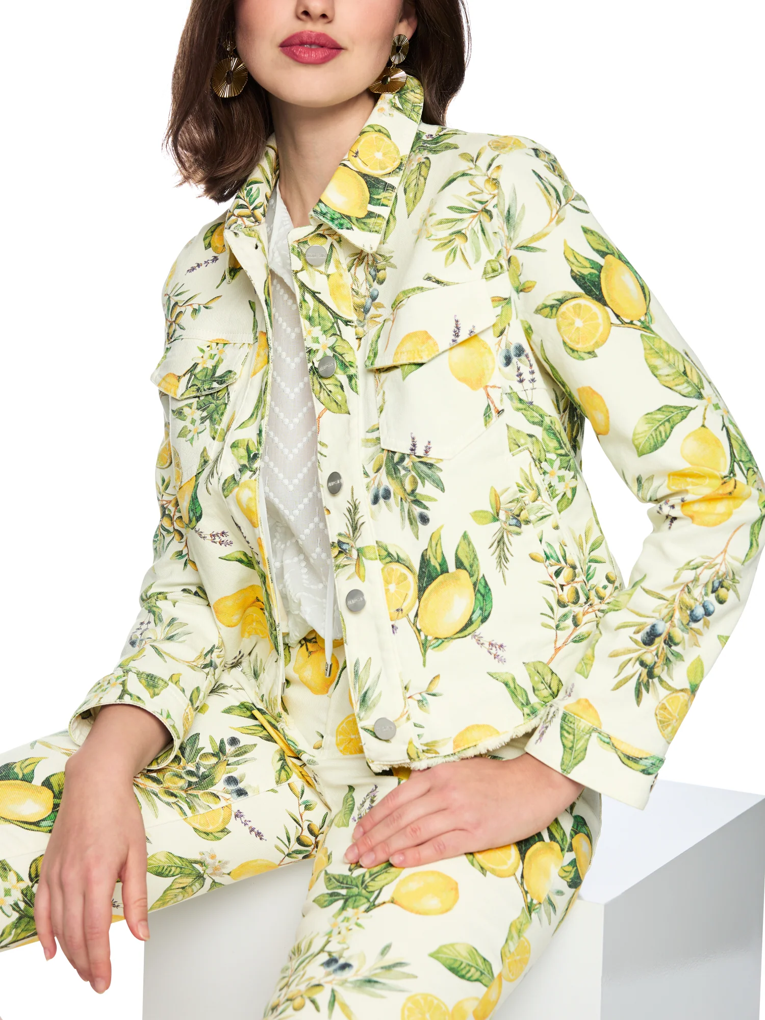 Jeansjacke mit Zitronen-Print - Image 2