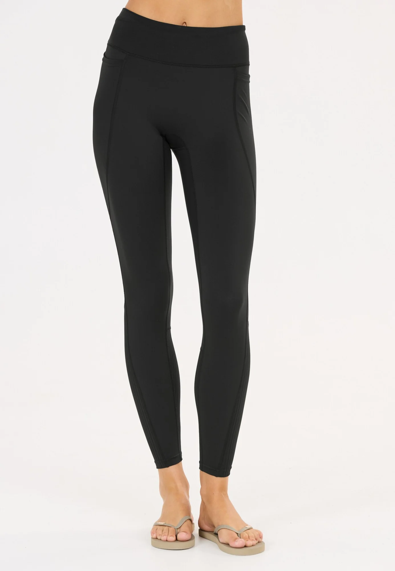 Tight "Aliya" - Image 3