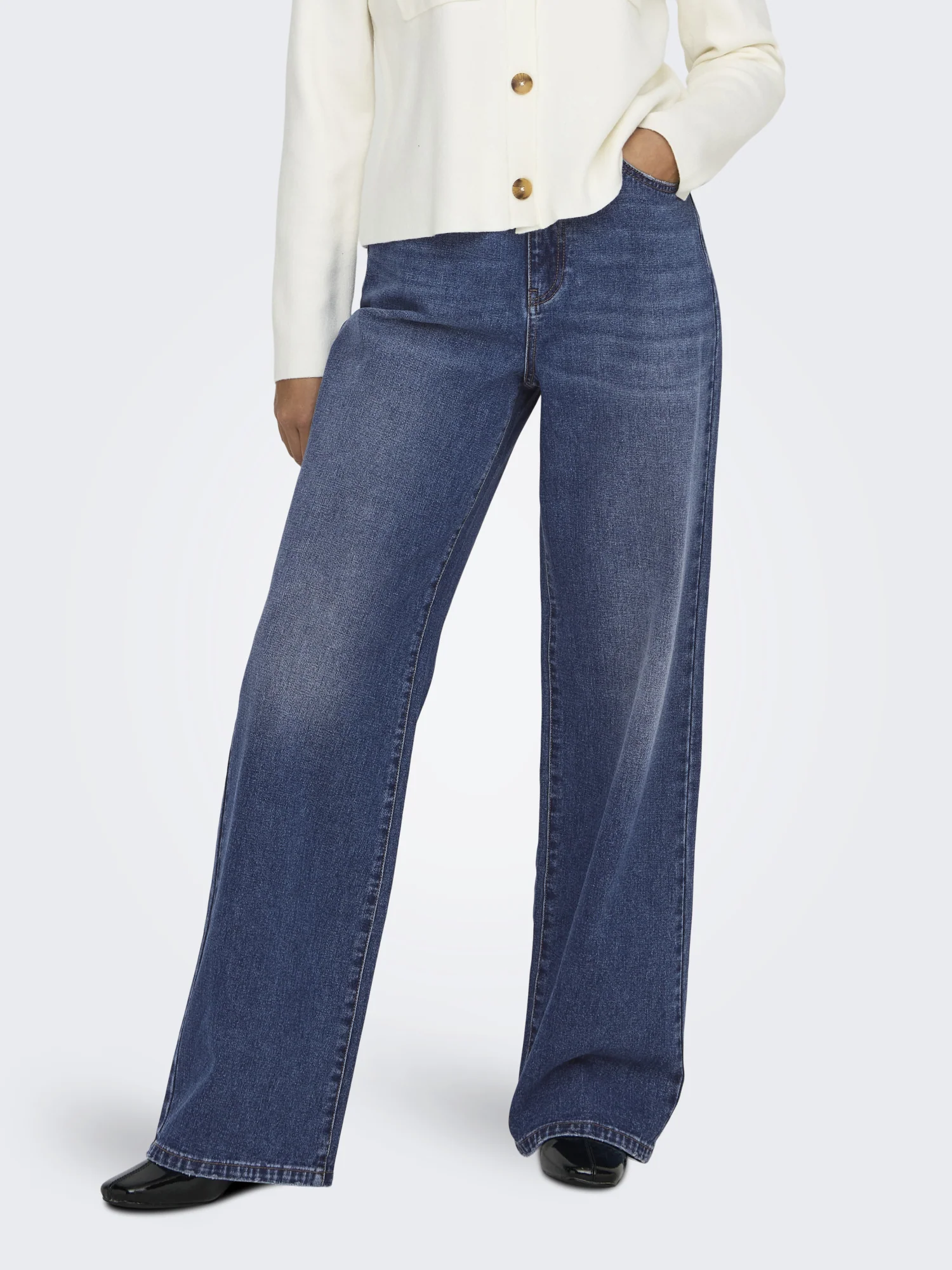 Jeans - Image 2