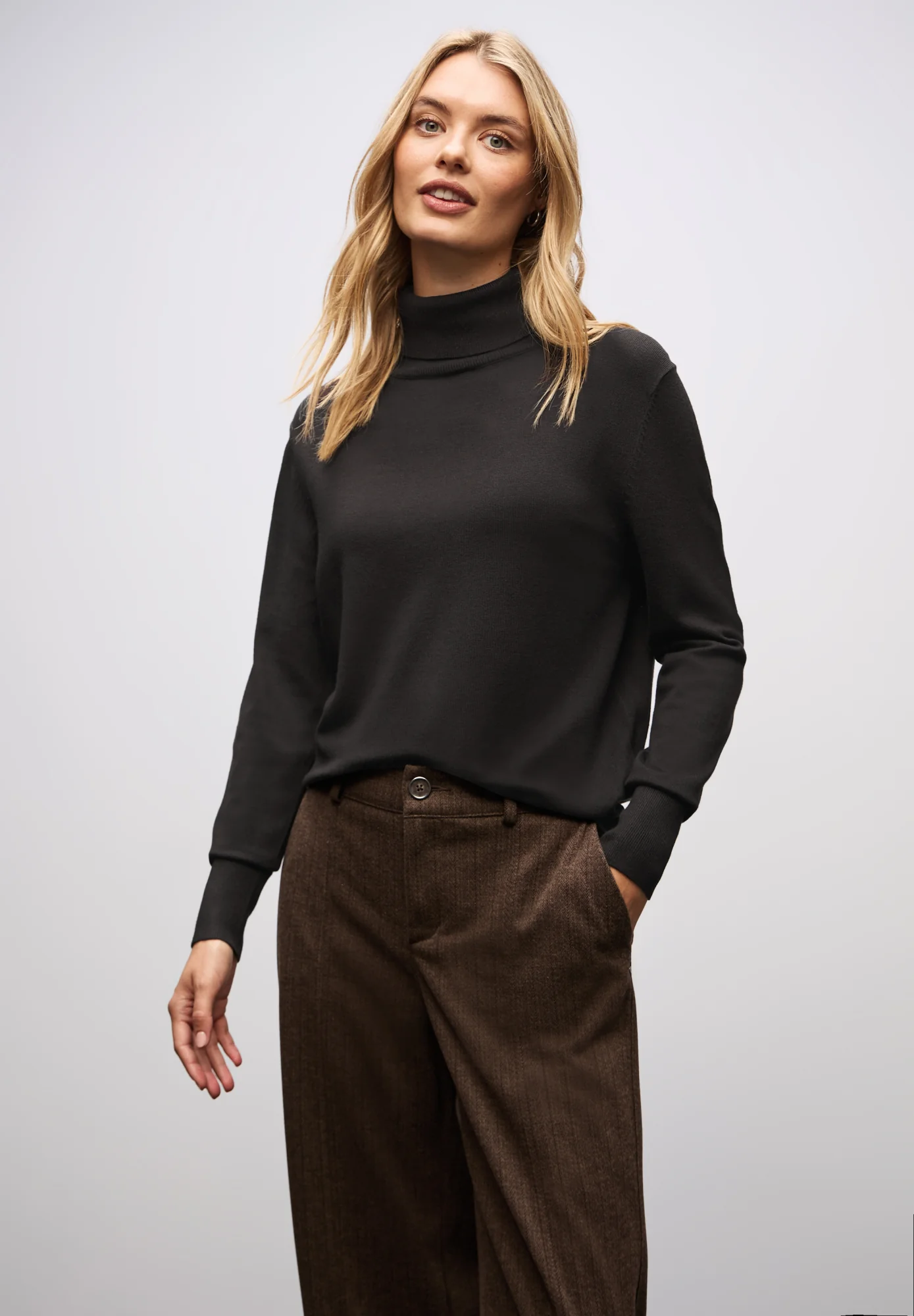 Rollkragen-Pullover - Image 3