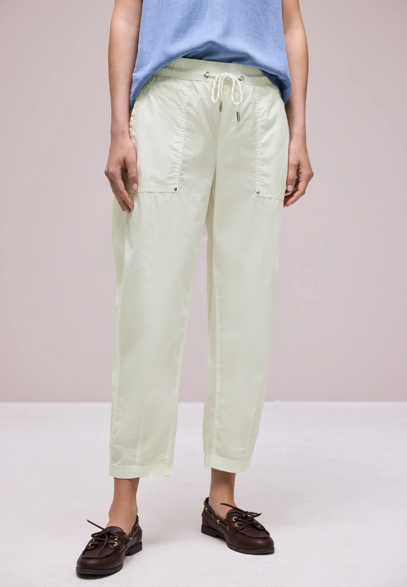 Stoffhose in Unifarbe - Image 3