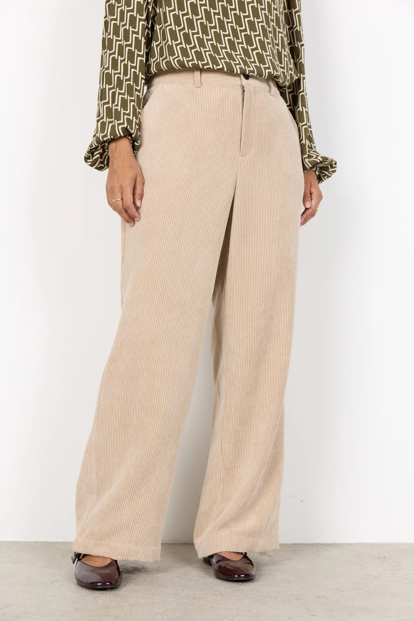 Hose - Image 4