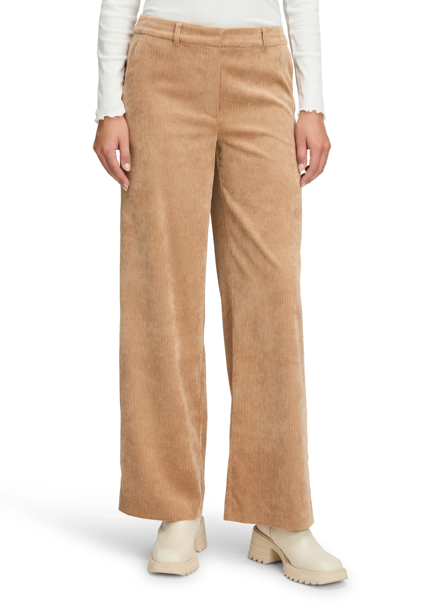 Hose - Image 2