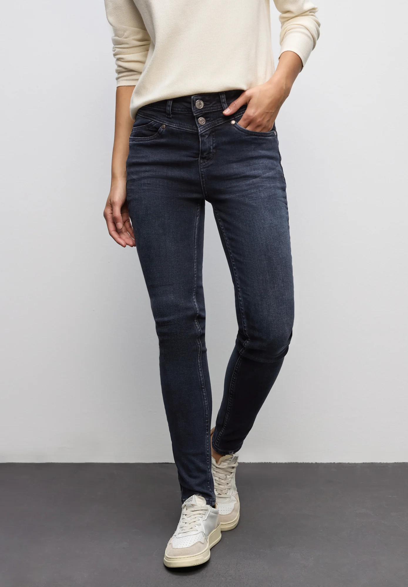 Slim Fit Jeans - Image 2