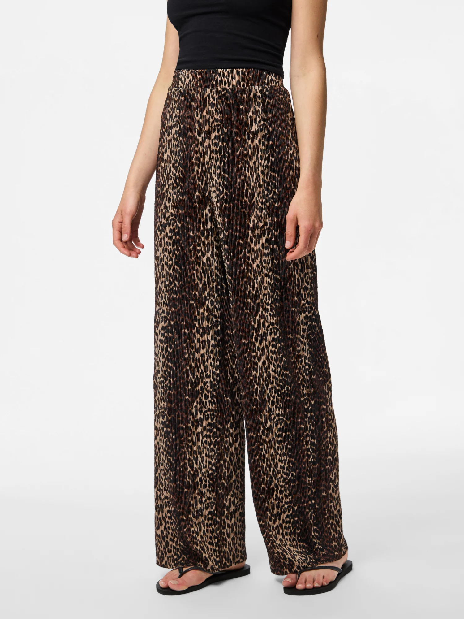 Hose - Image 2