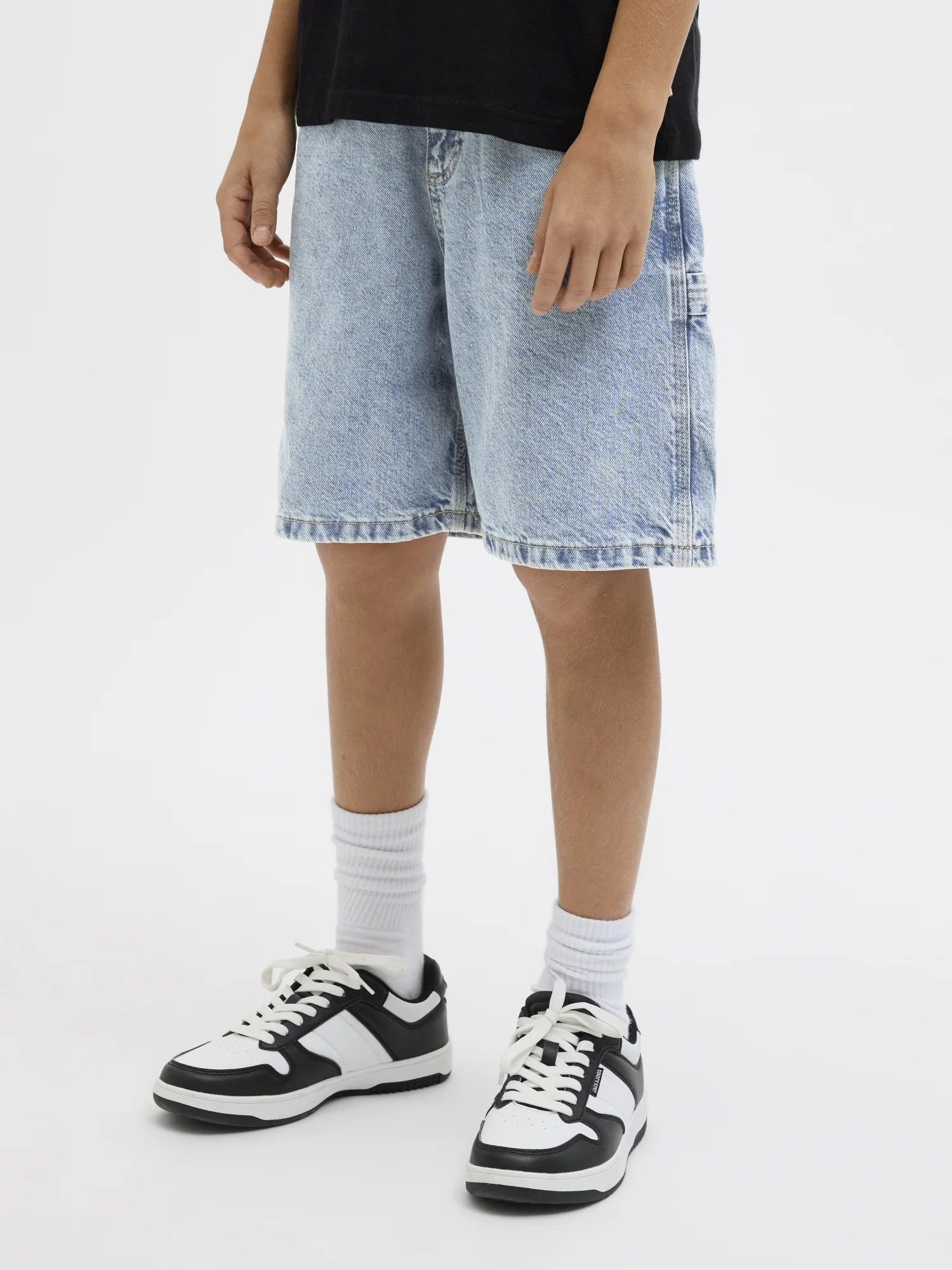 Shorts - Image 2