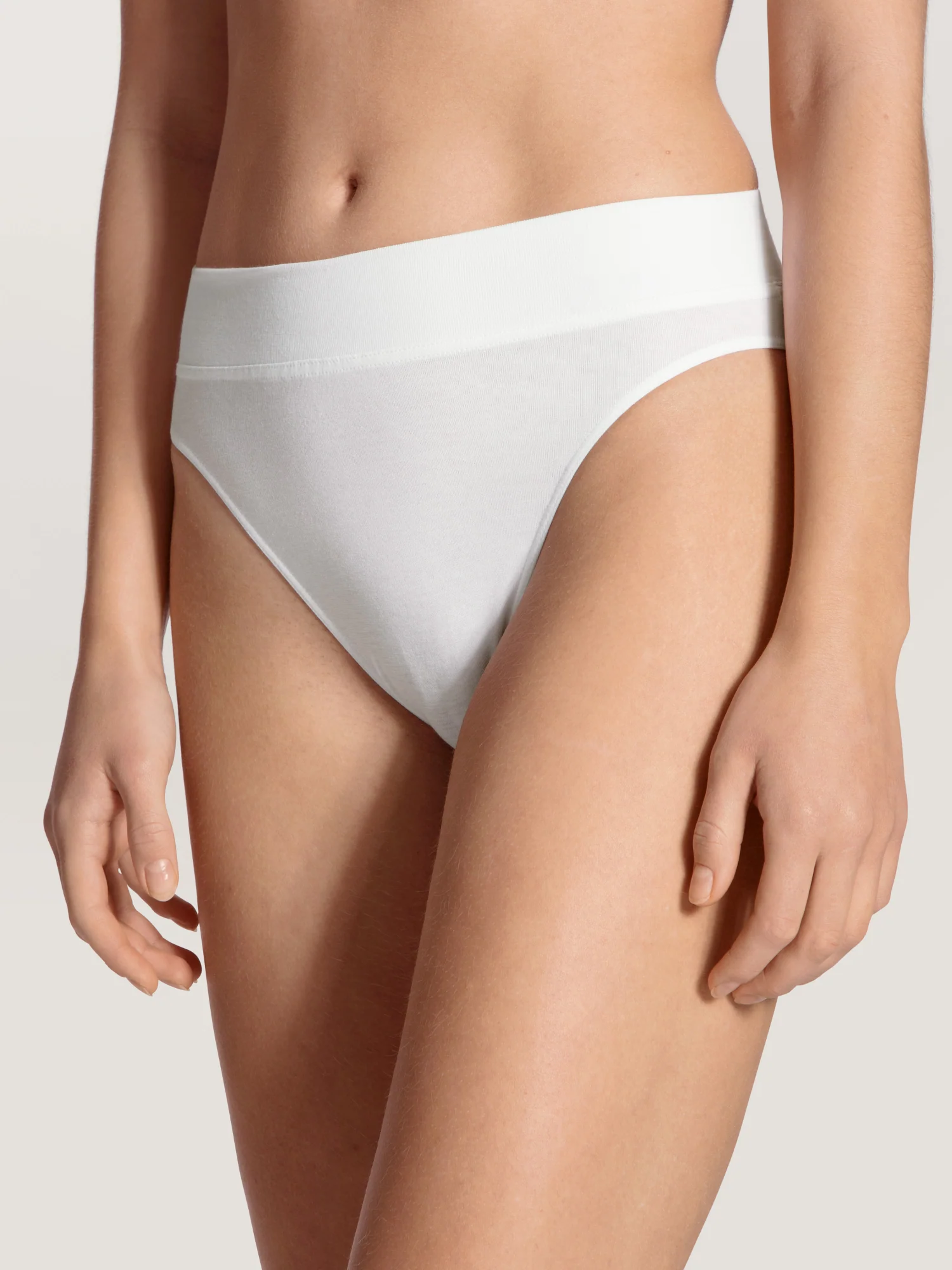 Slip - Image 4