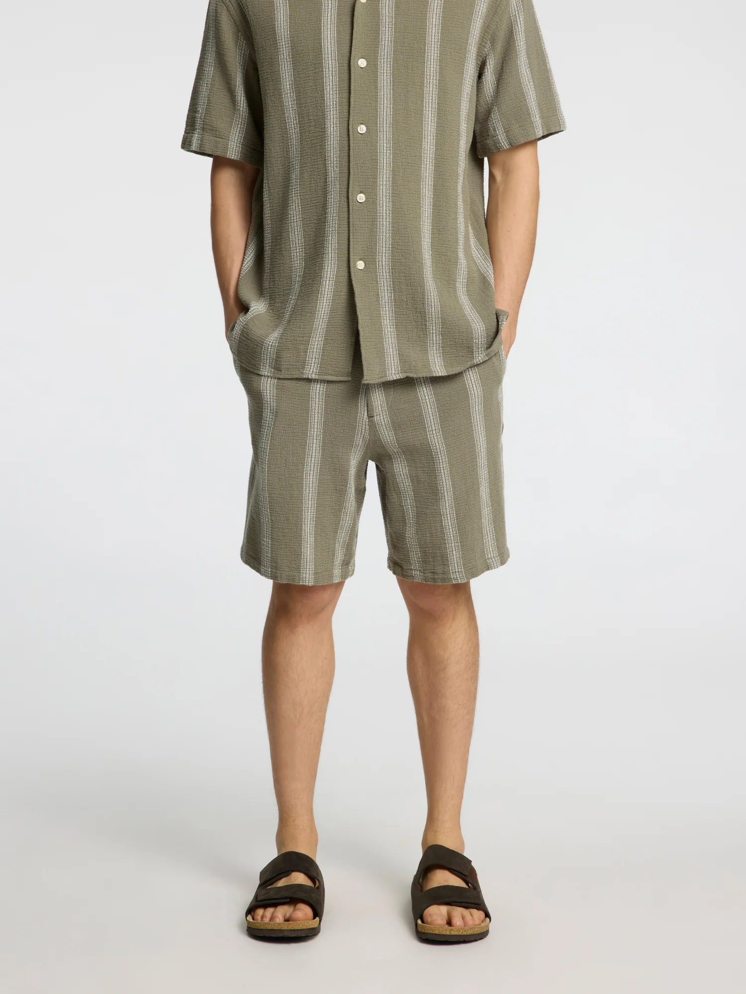 Shorts - Image 4