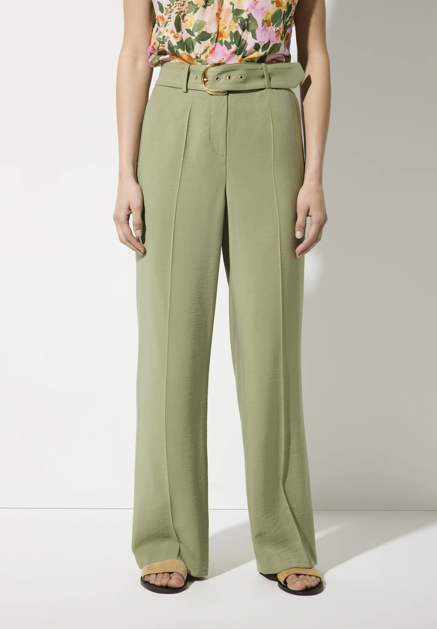 Hose - Image 2
