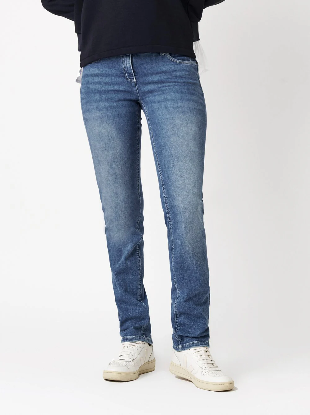 Jeans - Image 4
