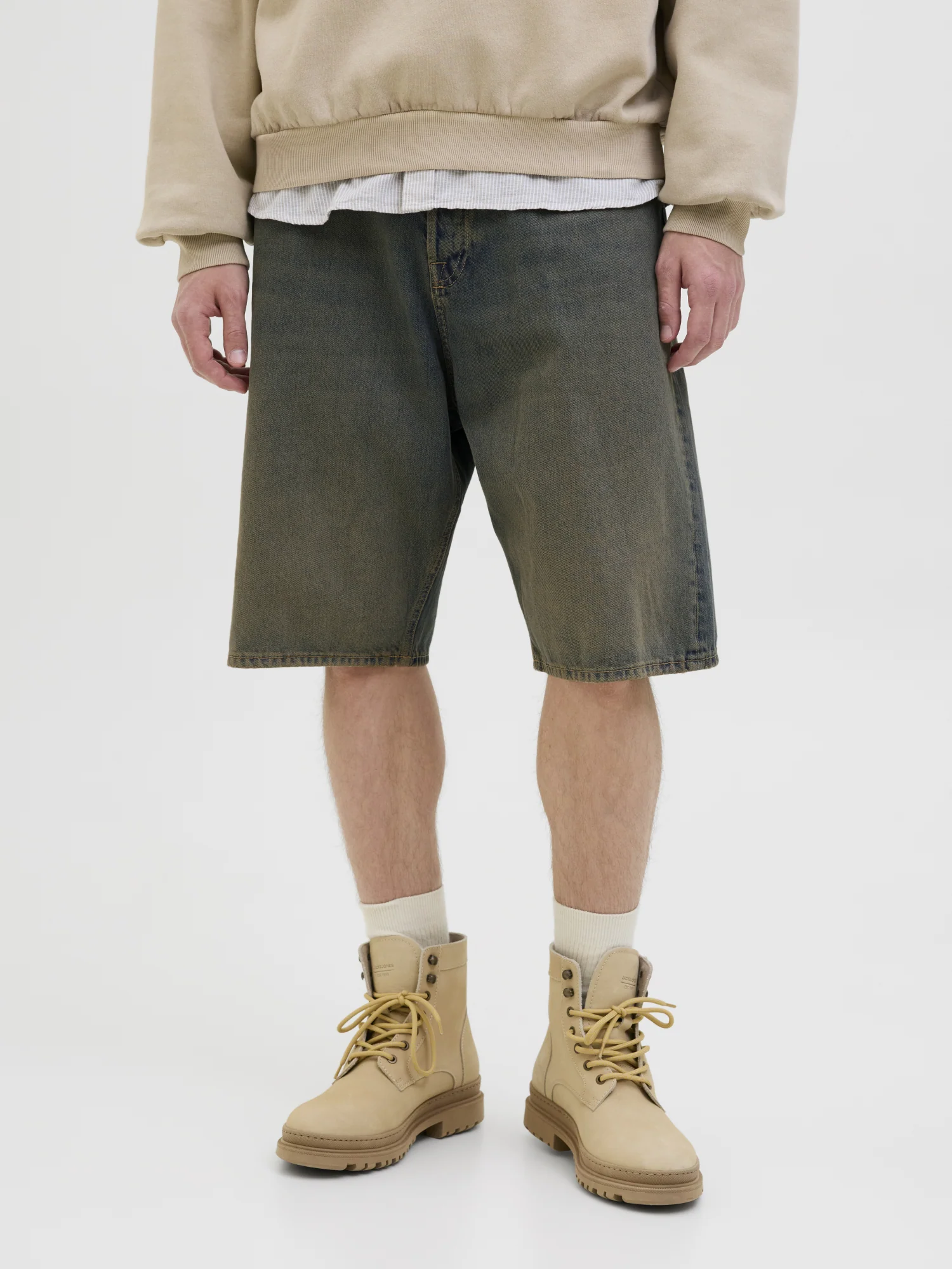 Shorts - Image 2