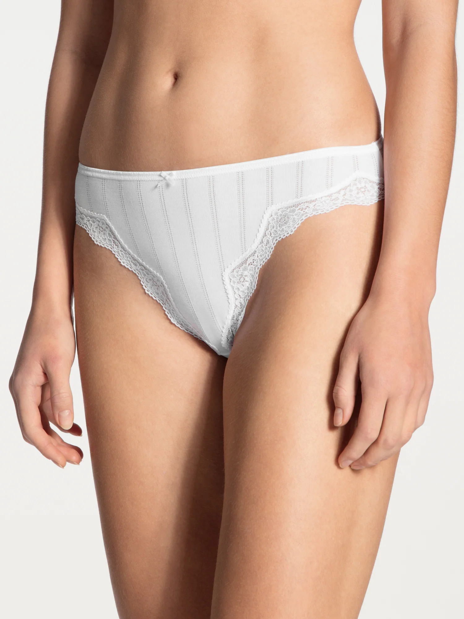 Slip - Image 4