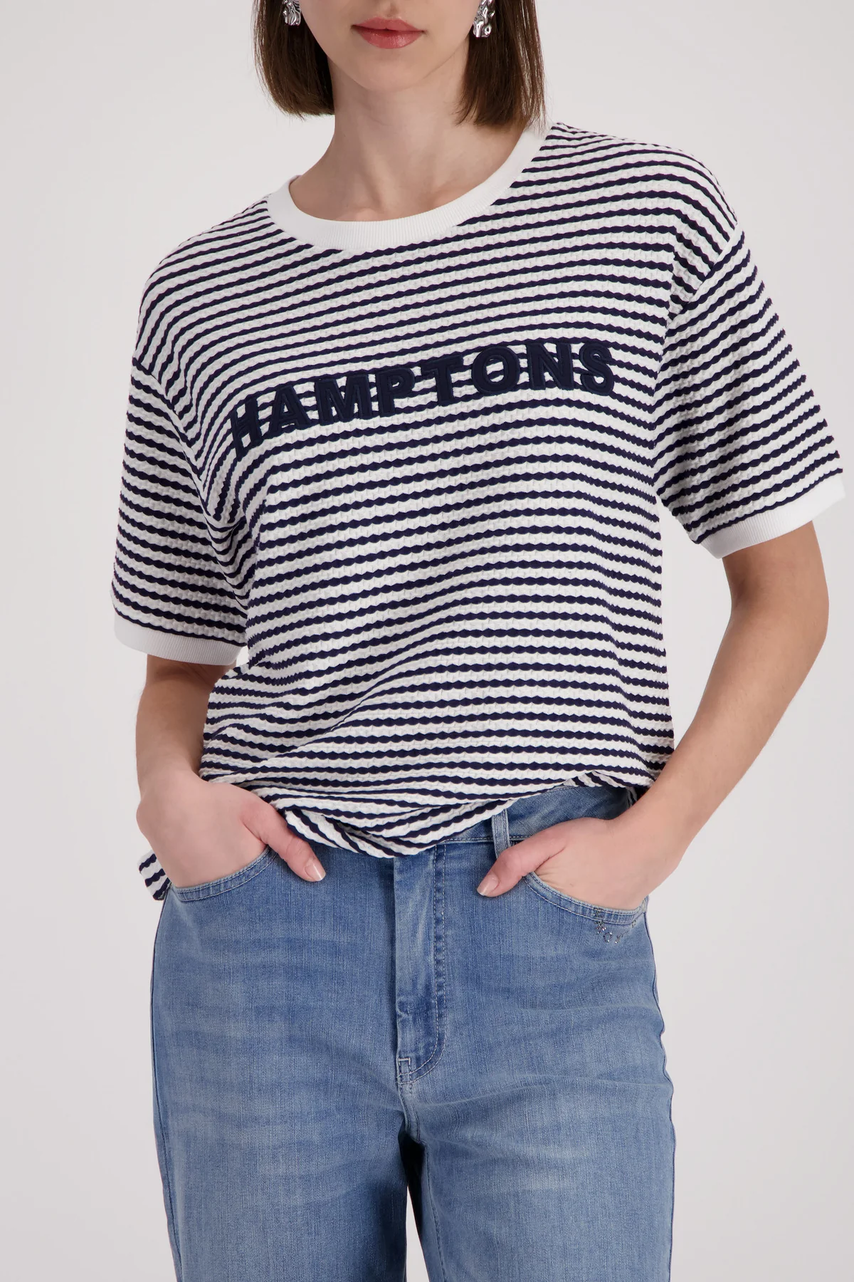 T-Shirt mit Struktur und Schriftzug - Image 2