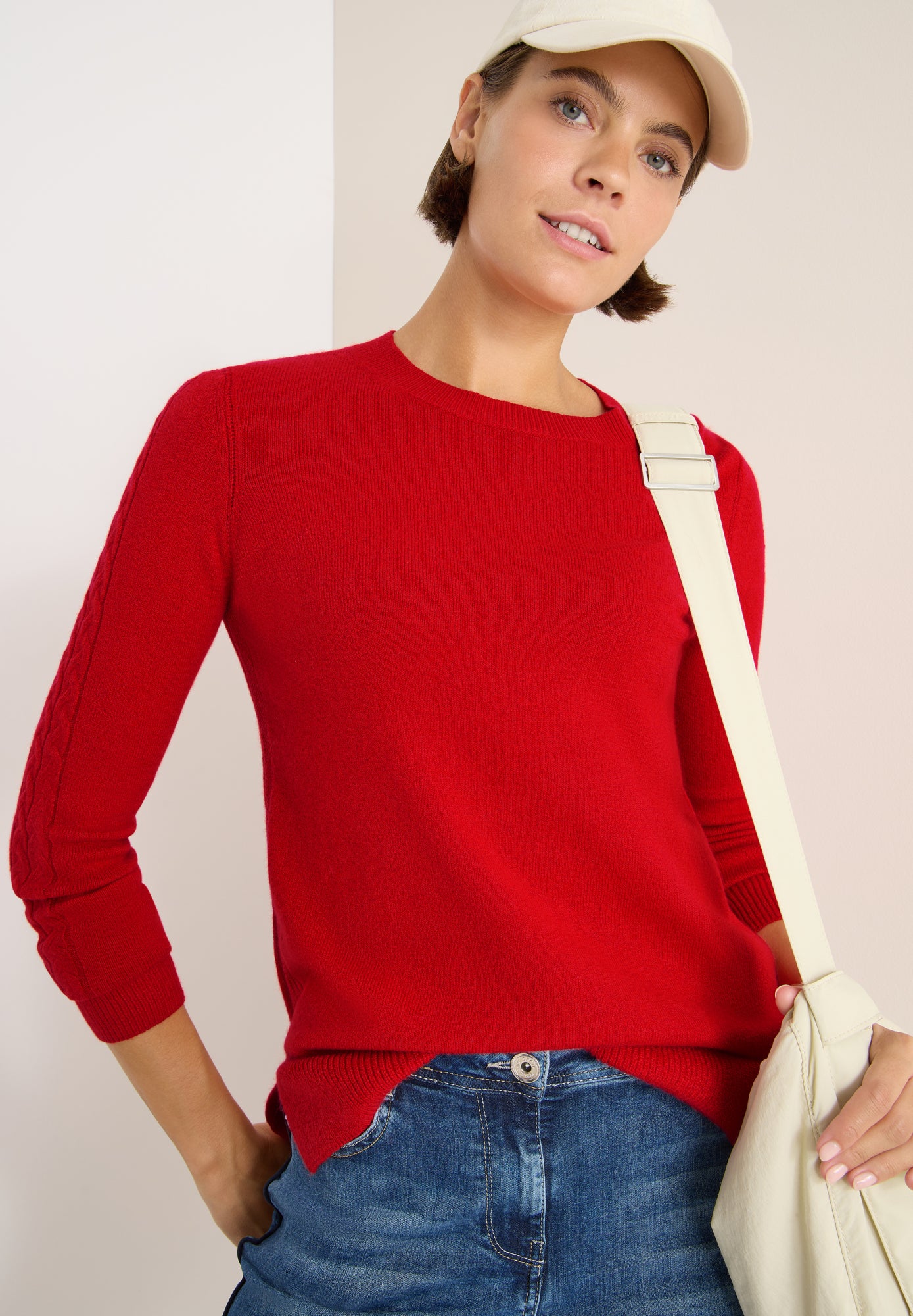Pullover mit Strickdetail - Image 2
