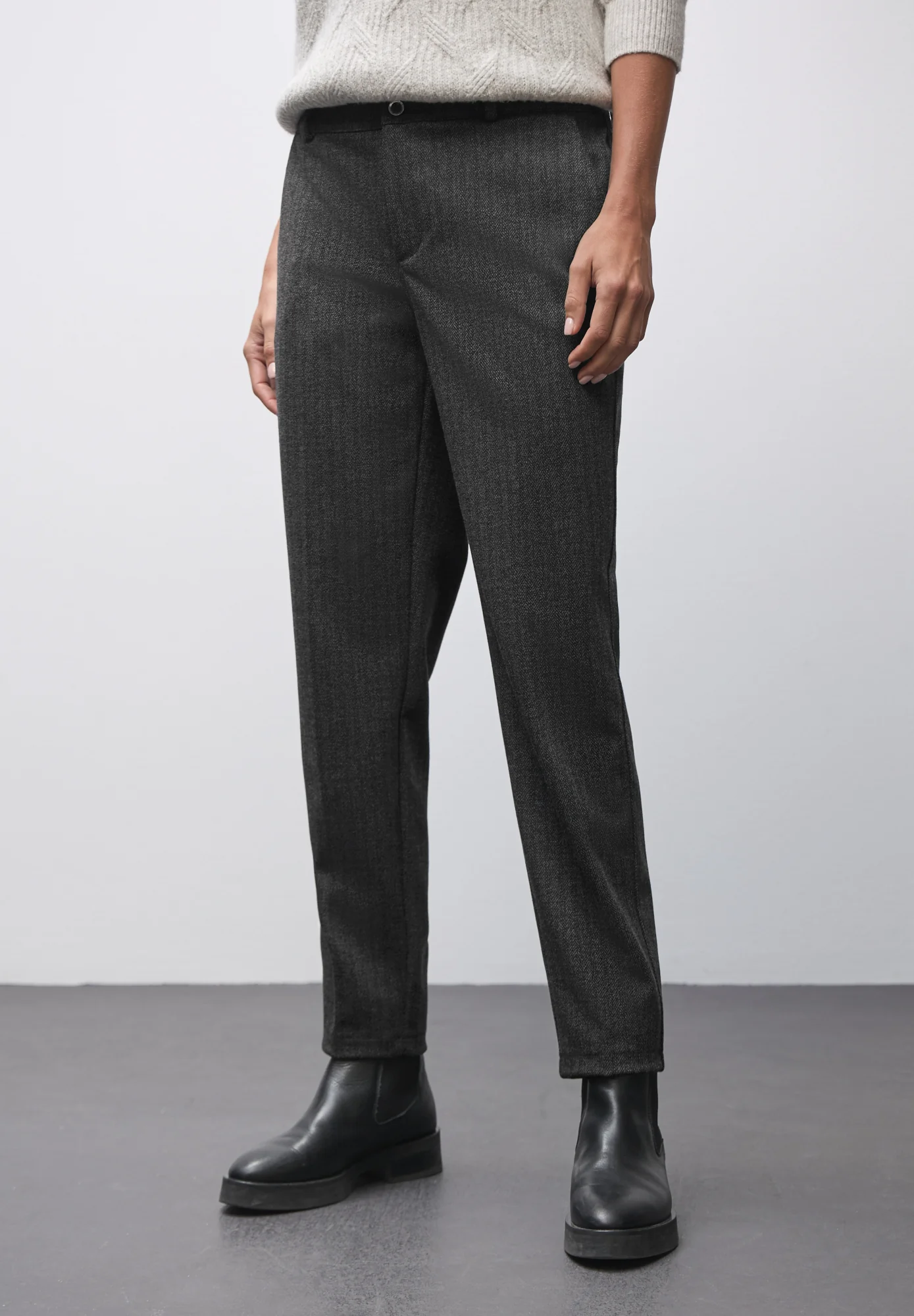 Chino im Casual Fit - Image 2