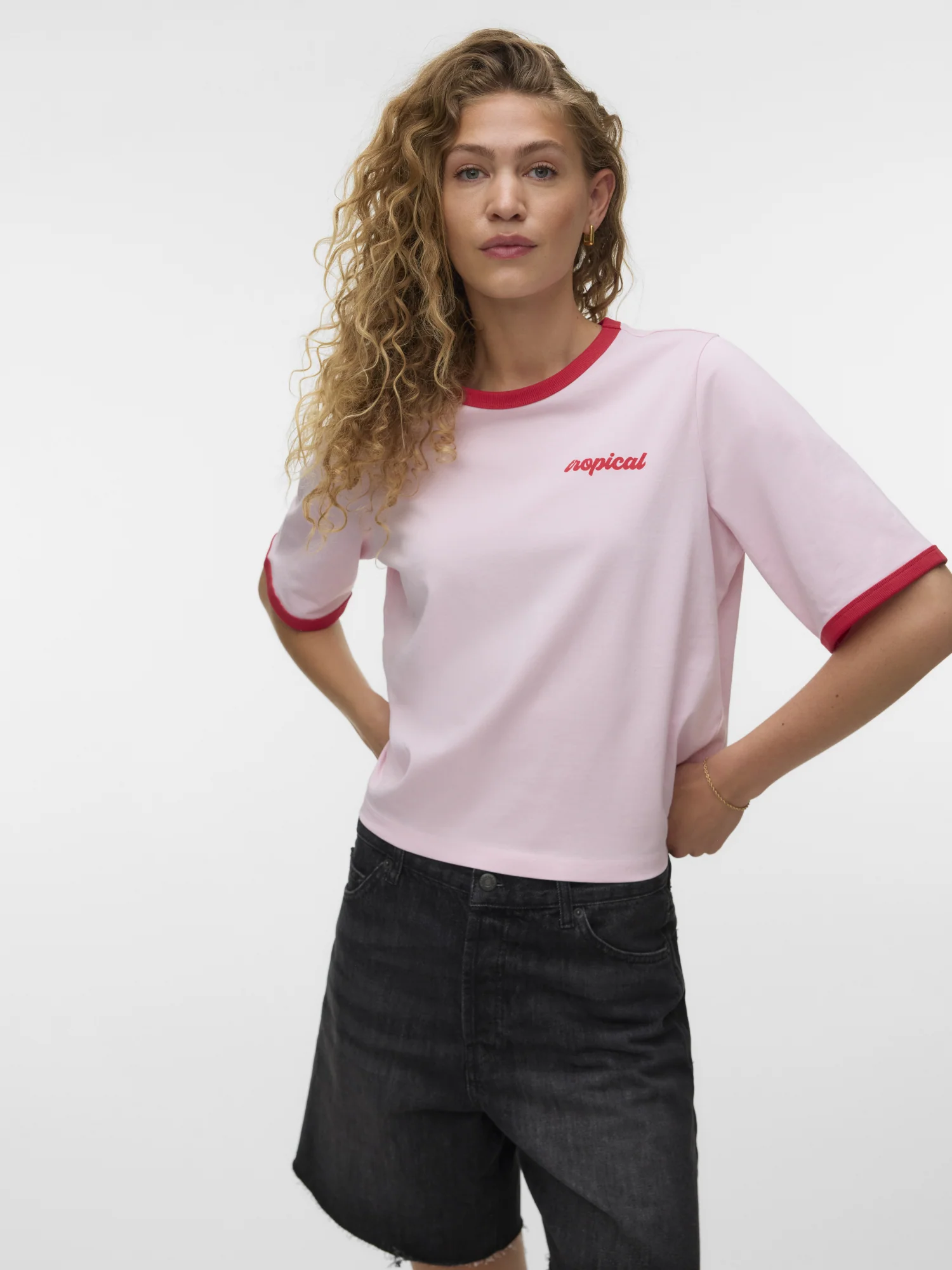 T-Shirt - Image 4