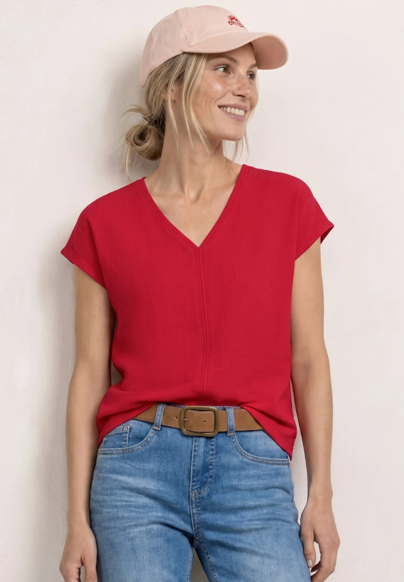 T-Shirt mit Strukturmix und Tape - Image 5