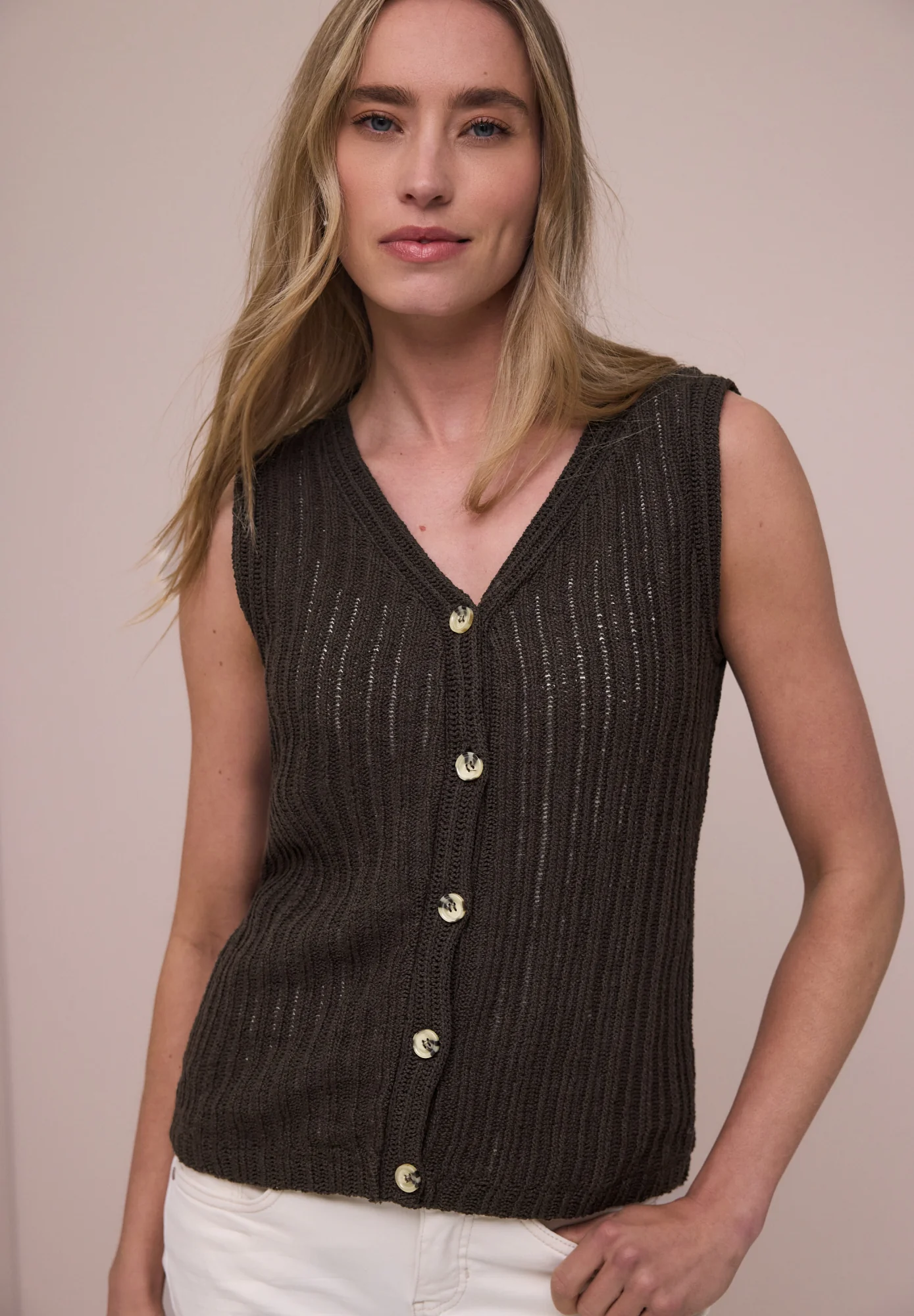 Weste mit V-Neck und Knopfleiste - Image 3