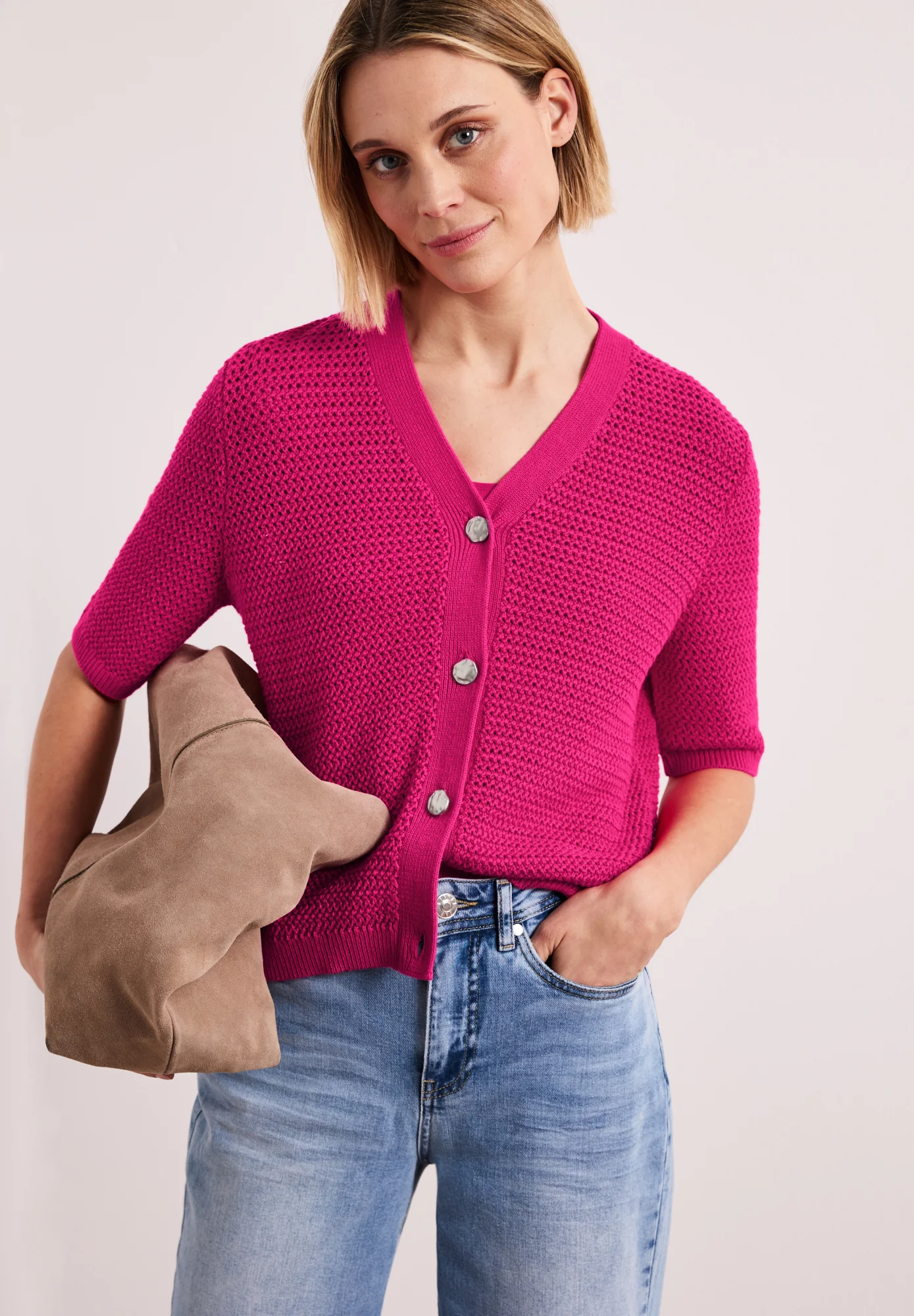 Kurzarm Cardigan mit V-Neck und Struktur - Image 4