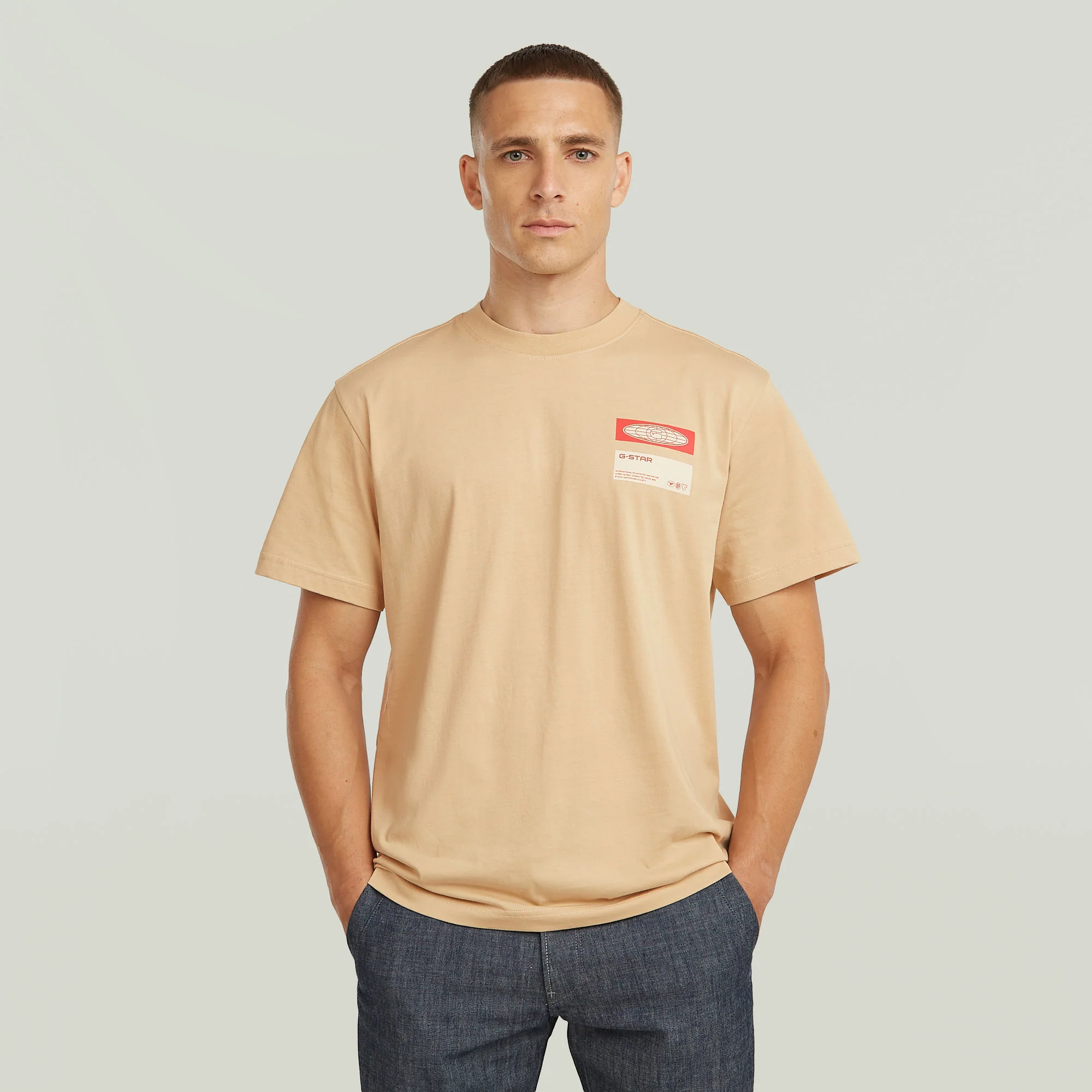 T-Shirt "Box Globe Graphic" - Image 2