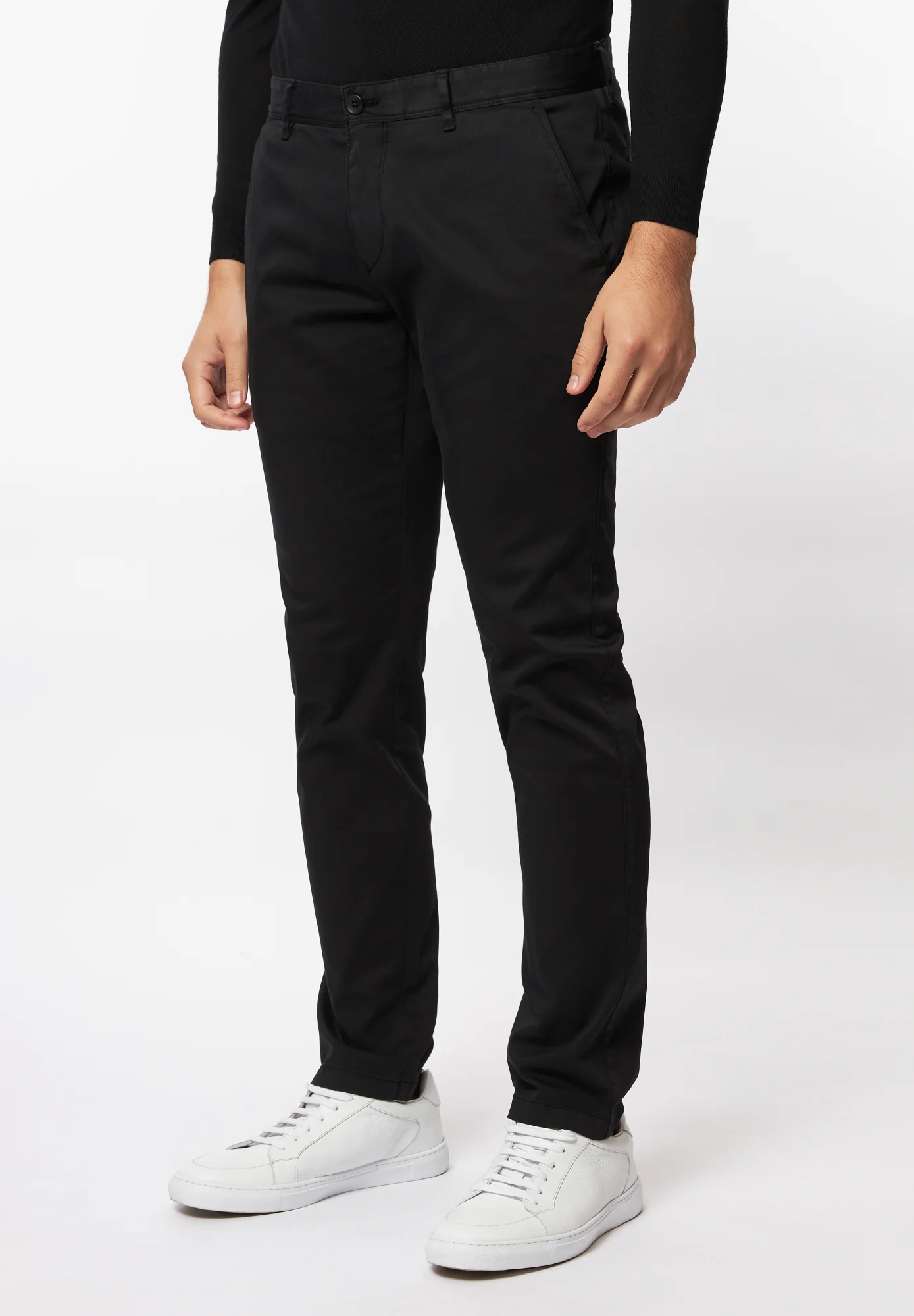 Chino - Image 5